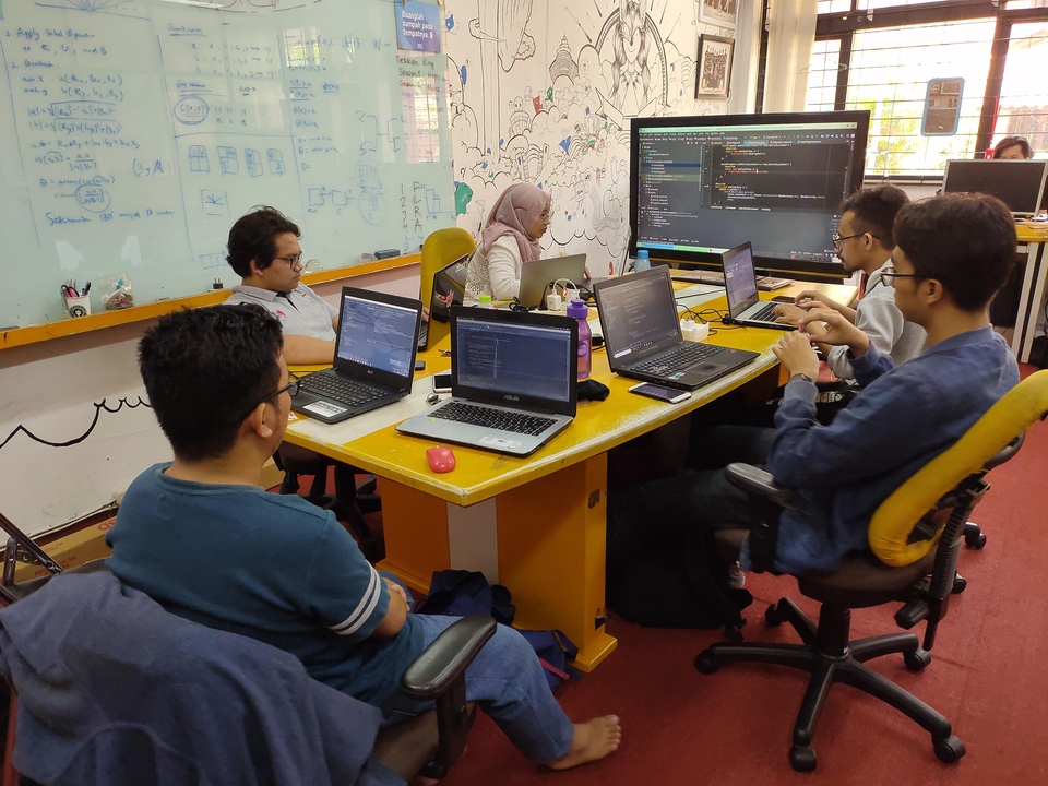 Basic Android Developer Course (Kursus Android Developer untuk Pemula) Basic Android Developer Course (Kursus Android Developer untuk Pemula)