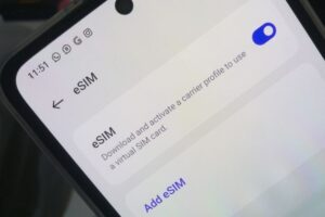 Cara Aktifkan eSIM dan Dual SIM Setup di Android 2024