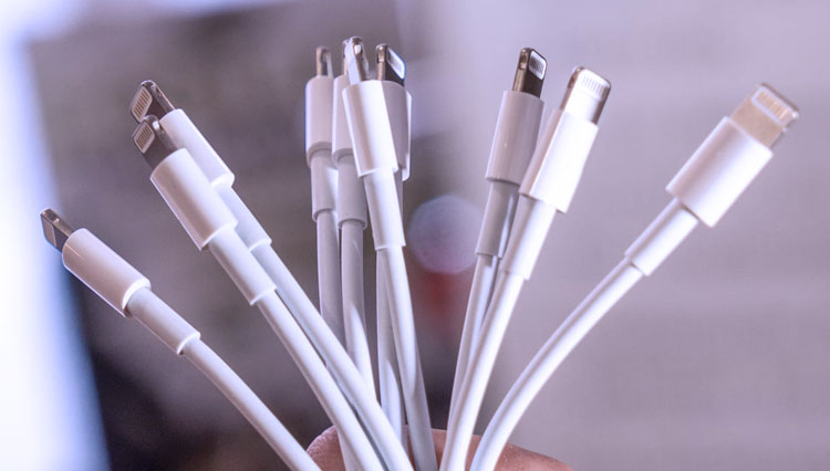 Begini Cara Memilih Kabel Charger yang Bagus untuk HP - TIMES Indonesia